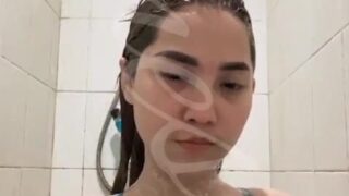 Abg Viral Indo Cybell COLOK MEKI di kamar mandi sambil direkam Top Global Trending New Yandex 2025